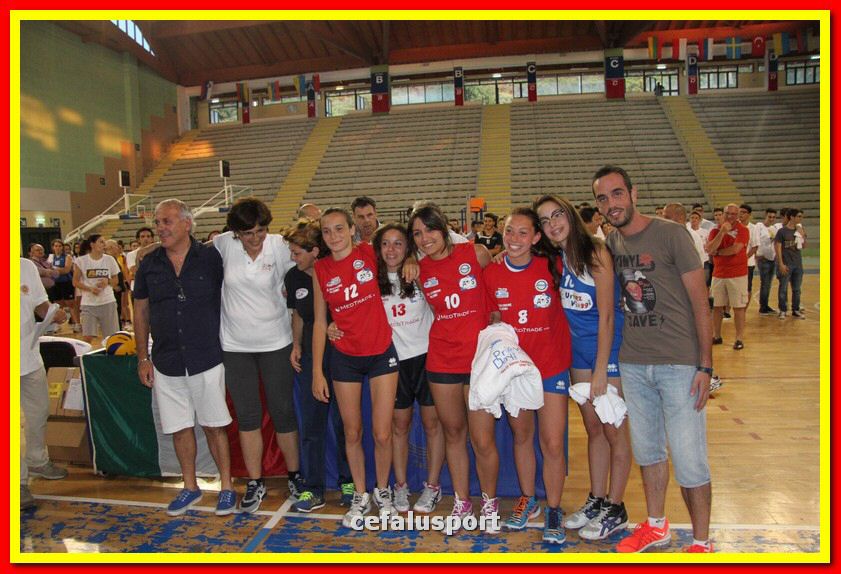 150614 volley 554_tn.jpg